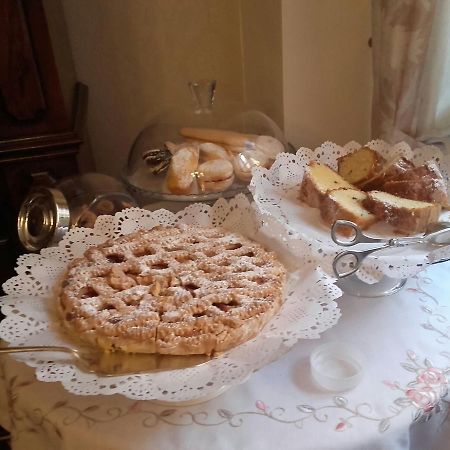 Bed&Breakfast Chiara Olbia Exteriör bild